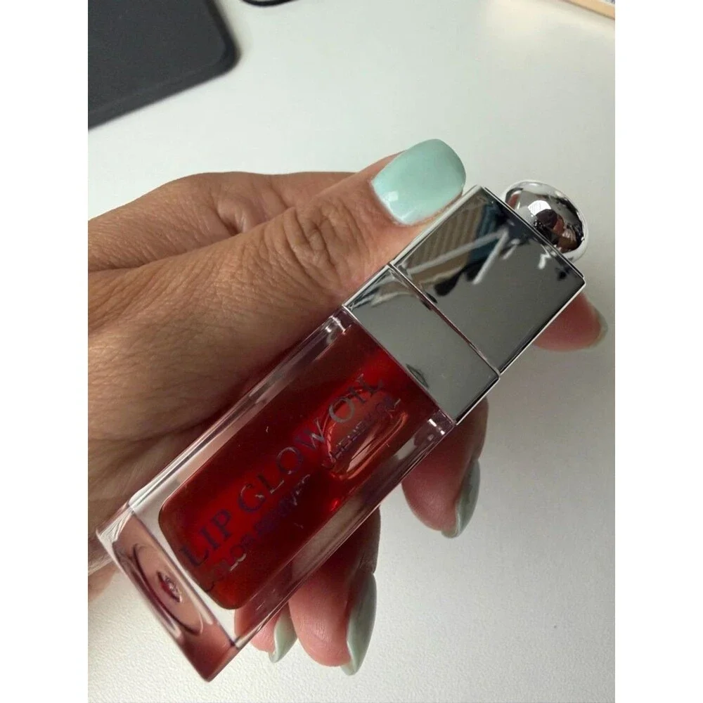 NEW Dior Addict Lip Glow Oil 062 Cherry Color Reviver Lip Oil Brand! Dior - Picture 3 of 5